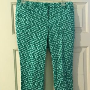New York and Company Capri pants size 2